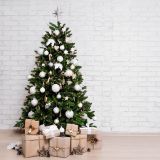 Albero di Natale 210 cm Verde 731 Rami Apertura a Ombrello 210h cm, Ignifugo Ritardante di Fiamma - Sugarplum