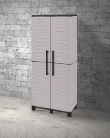 Armadio da esterno Verviers, Mobile balcone multiuso 2 ante, 100% Made in Italy, 68x37h169 cm, Grigio chiaro e Nero, Finitura righe