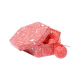 Box 7 sfere natalizie, Fantasia scritte, Set assortimento palline di Natale, Scatola set albero di Natale ,Diametro 7,5 cm, Rosso e Bianco