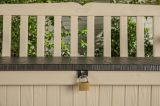 Cassapanca outdoor Cuglieri, Baule da giardino, Contenitore da esterno, Panchina contenitore da esterno, 140x60 h84 cm, Beige e Marrone