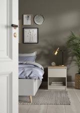 Comodino Ducenta, comò basso con 1 cassetto, tavolino da notte compatto e funzionale, 40x40 h50 cm, Beige