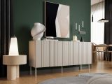 Credenza Torres, Madia da salotto con tre ante battenti e vani interni, Rialzata da terra, 151x42 h75 cm, Beige