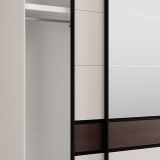 Guardaroba 3 Ante Bianco Crema Marrone Noce 3 Ripiani Appendiabiti 267x62 cm, Apertura Scorrevole - Sapa