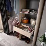 Guardaroba con ripiani regolabili rovere e antracite 160x205h cm - Arim