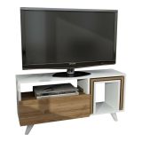 Mobile TV bianco e noce 90x29x51h cm in legno - Barrali