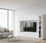 Parete attrezzata Luigi, Set salotto porta TV a 4 ante, Mobile soggiorno multiuso, 100% Made in Italy, cm 260x30h180, Bianco lucido, con luce LED blu ed una vetrina
