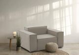 Poltrona Emanuela, Poltrona da salotto, 100% Made in Italy, Poltroncina relax in tessuto imbottito, Cm 140x95h70, Tortora