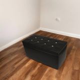 Pouf contenitore Abino, Baule contenitore, Supporto per divano, Poggiapiedi con box, Made in Italy, 90x45 h45 cm, Nero