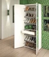 Scarpiera Tarassaco, Mobile multiuso da ingresso con anta a specchio , Armadio moderno portascarpe a 6 ripiani, 100% Made in Italy, 72x37h195 cm, Bianco