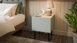 Set di 2 comodini Valbom, Comò basso con cassetto e vano interno, Finitura effetto liscio, 40x41 h60 cm, Verde e Rovere