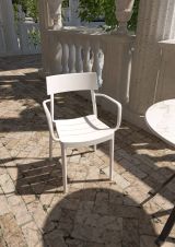 Set di 4 sedie da esterno Minore, Seggiola da giardino, Seduta outdoor multiuso, Poltrona indoor o outdoor, Made in Italy, 57x48 h81 cm, Bianco