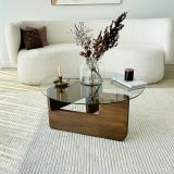 Tavolino da Salotto Marrone Noce Piano in Vetro Temperato Forma Rotondo 75x75x35h cm, Sfumatura Colore Struttura Noce - Cornalba
