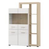 Vetrina Marrone Rovere Bianco Opaco 3 Ripiani 4 Ante 113x35x157h cm, con Piedini, Anta e Ripiano Dettaglio Vetro - Niel