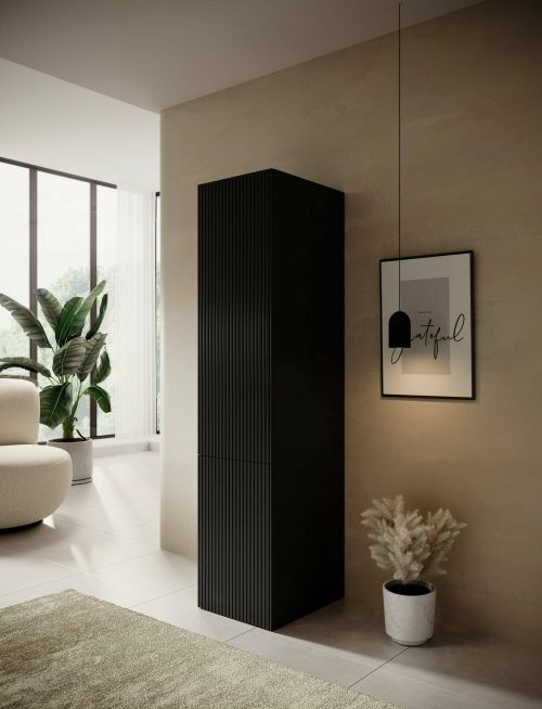 Armadio multiuso 1 anta Abrantes, Mobile multifunzionale con 4 ripiani interni, Finitura effetto cannettato, 45,4x54 h 202,5 cm, Nero