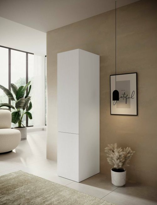 Armadio multiuso 1 anta Abrantes, Mobile multifunzionale con 4 ripiani interni, Finitura effetto cannettato, 45x56 h199 cm, Bianco