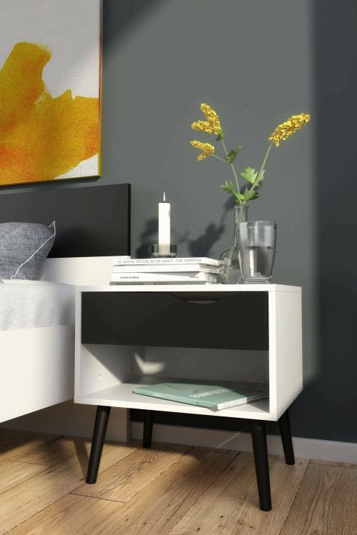Comodino Carole, Comò basso, Tavolino da notte, Mensola da letto, 50x39 h49 cm, Bianco e Nero