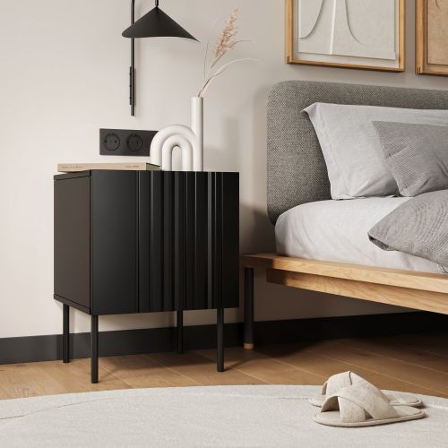 Comodino Nero Cassetti un Ripiano 59x42x44.5h cm, Un'anta - Russi