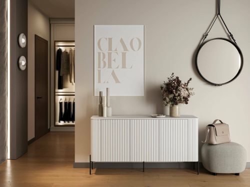 Credenza Amora, Madia da salotto con tre ante battenti, Rialzata da terra, 150x40 h80 cm, Bianco