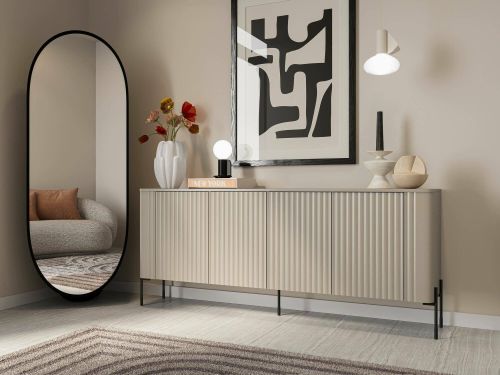 Credenza Anadia, Madia da salotto con quattro ante battenti, Rialzata da terra, 190x40 h80 cm, Beige