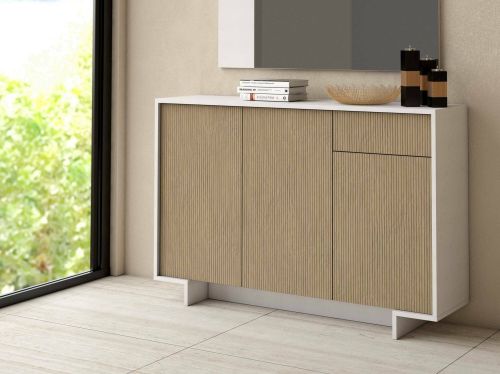 Credenza Aneto, Madia da salotto, Buffet da soggiorno a 3 ante e 1 cassetto, 100% Made in Italy, 134x35h87 cm, Bianco e Beige