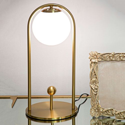 Lampada da Tavolo Bianco Opaco oro Necessaria 1 Lampadina Attacco e14, Interruttore Manuale - Kizhi