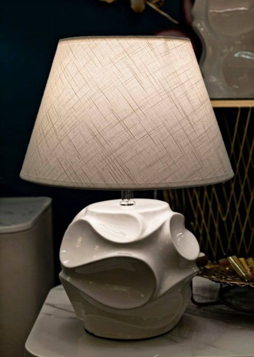 Lampada da tavolo Stencil, Bianco, 30x30 h42 cm