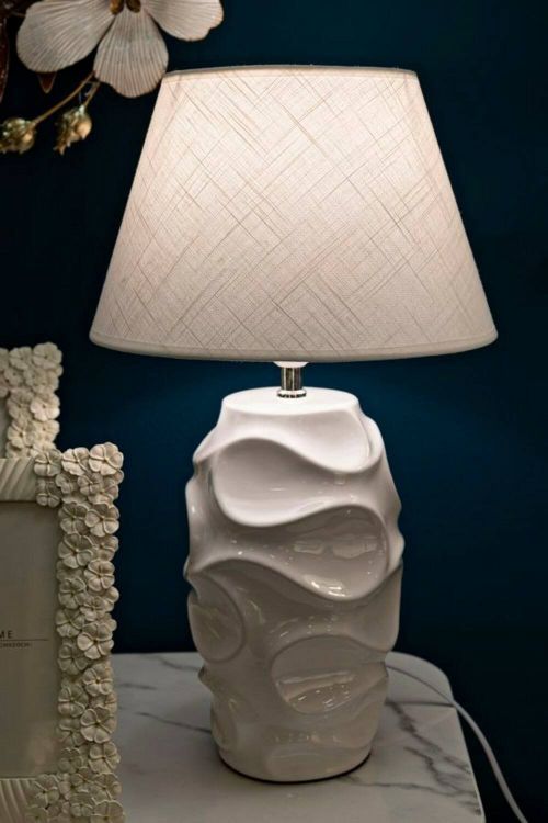 Lampada da tavolo Stencil, Bianco, 30x30 h52 cm
