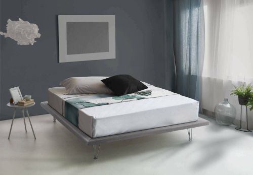 Letto matrimoniale Linda, Letto fisso in tessuto con piedini, 100% Made in Italy, adatto per materasso Cm 160x200, Grigio