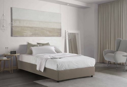 Letto piazza e mezza Nicole, Letto contenitore con rivestimento in tessuto, 100% Made in Italy, Apertura frontale, adatto per materasso Cm 120x190, Tortora