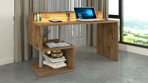 Scrivania Alain, Scrittoio lineare con ripiani portaoggetti e luci LED, Scrivania ufficio multiuso con sopralzo, 140x60h93 cm, Rovere