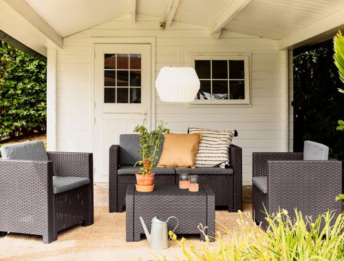 Set salotto da esterno Kuiper, Salottino outdoor, Set da balcone o giardino, Composizione soggiorno per esterni, Made in Italy, Marrone