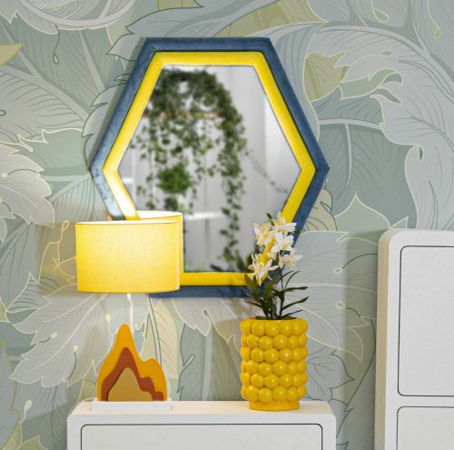 Specchio Vagienna, Specchiera, Articolo d'arredo a muro, Decorazione con specchio, 75x4 h80 cm, Blu e Giallo