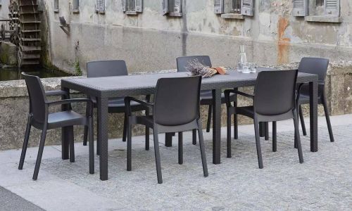 Tavolo da esterno Roma, Tavolo rettangolare allungabile da pranzo, Tavolo da giardino estensibile effetto rattan, 100% Made in Italy, 150-220x90h72 cm, Antracite
