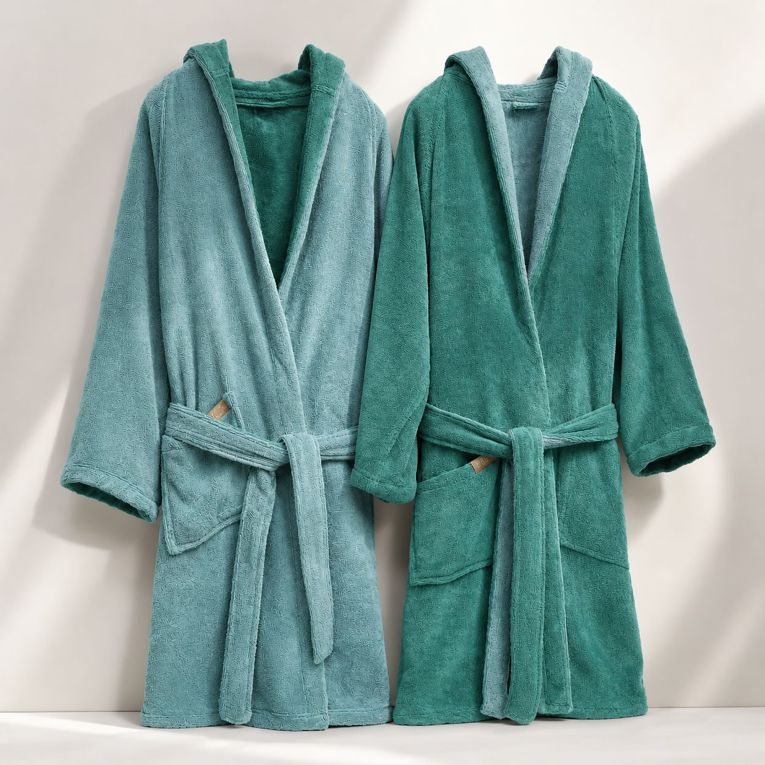 Accappatoio Verde Acqua Verde Scuro 100% Cotone Egiziano a fibra lunga pettinato Reversibile Con cappuccio, Taglia M-L - Seha Luxury