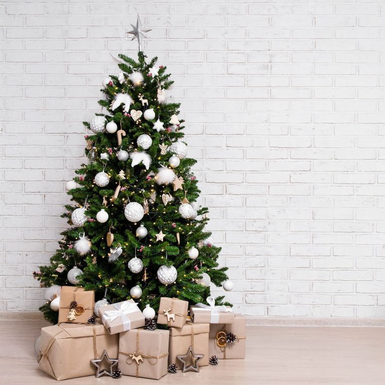 Albero di Natale 150 cm Verde 303 Rami Apertura Rami Singoli 150h cm, Ignifugo - Sugarplum