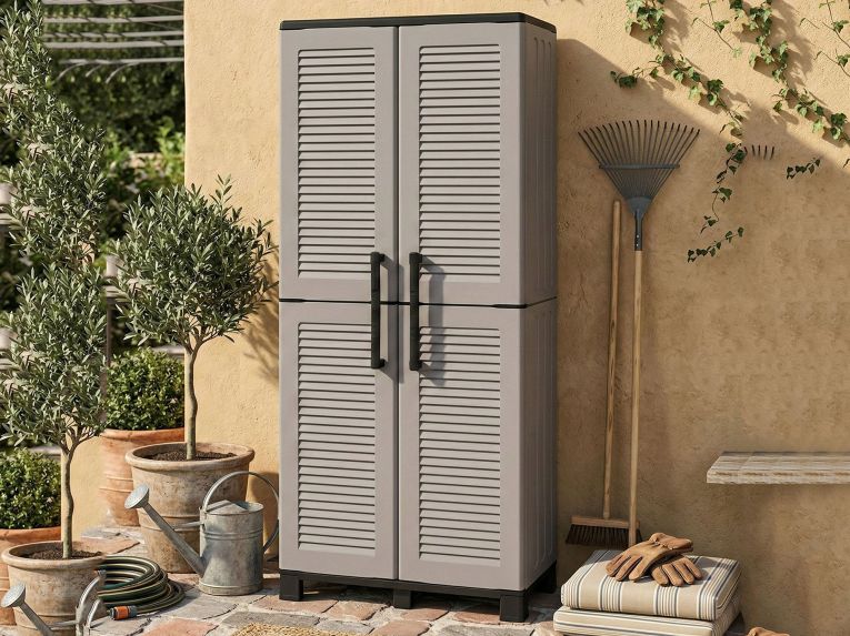Armadio da Esterno Grigio Chiaro Nero 3 Ripiani 2 Ante 68x37x169h cm, 4 Vani - Ash