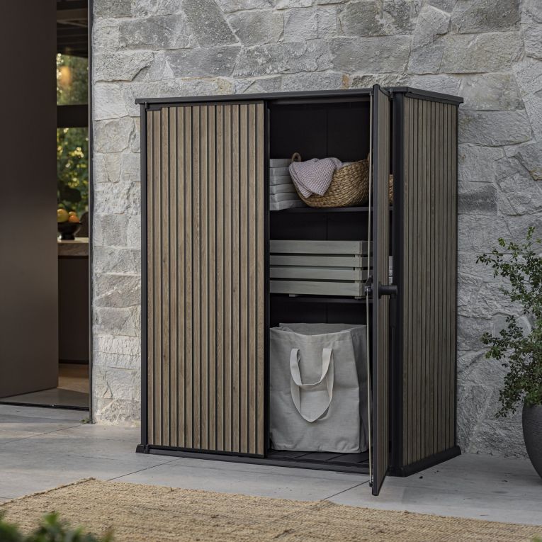 Armadio da Esterno Marrone Quercia Nero Cassetti 2 Ripiani 140x74x170h cm, Apertura Battente - Langdon