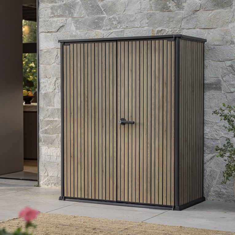 Armadio da Esterno Marrone Quercia Nero Cassetti 2 Ripiani 140x74x170h cm, Apertura Battente - Langdon