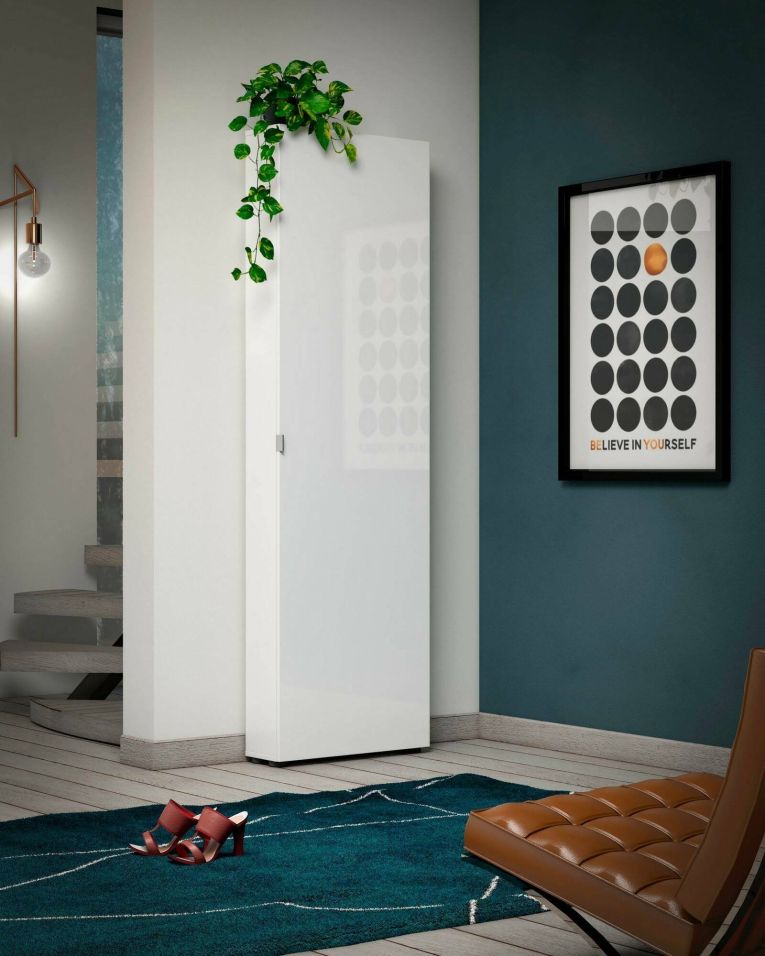 Armadio multiuso 1 anta Thulamela, Mobile multifunzionale, Mobiletto scarpiera, Guardaroba porta scarpe, Made in Italy, 60x19h200 cm, Bianco lucido