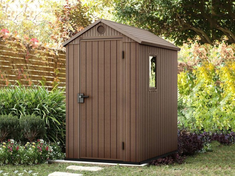 Casetta da Giardino Marrone Nero Resistente Agli Agenti Atmosferici Presenza Finestre 126x185x205h cm, Tetto a due Falde - Sallisaw
