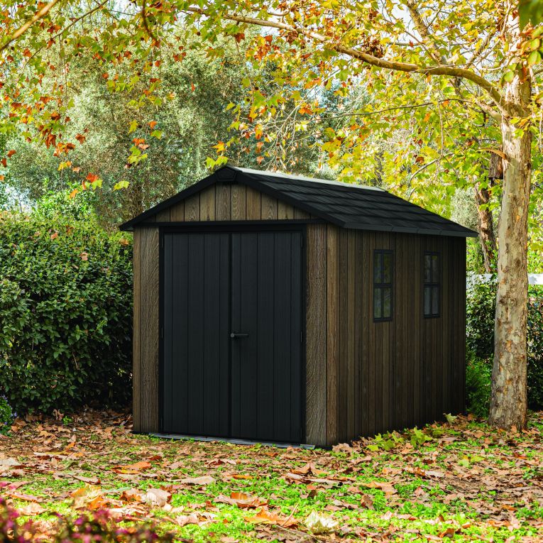 Casetta da Giardino Marrone Noce Nero Lucchettabile, Finitura in Resina Presenza Finestre 350x230x246h cm, Tetto a due Falde - Mcalester