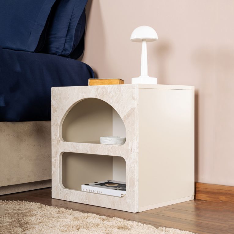 Comodino Bianco Marmo 3 Ripiani Sfumatura Colore Struttura Marmo 50x40x50h cm, Colore Ripiano Bianco - Nara