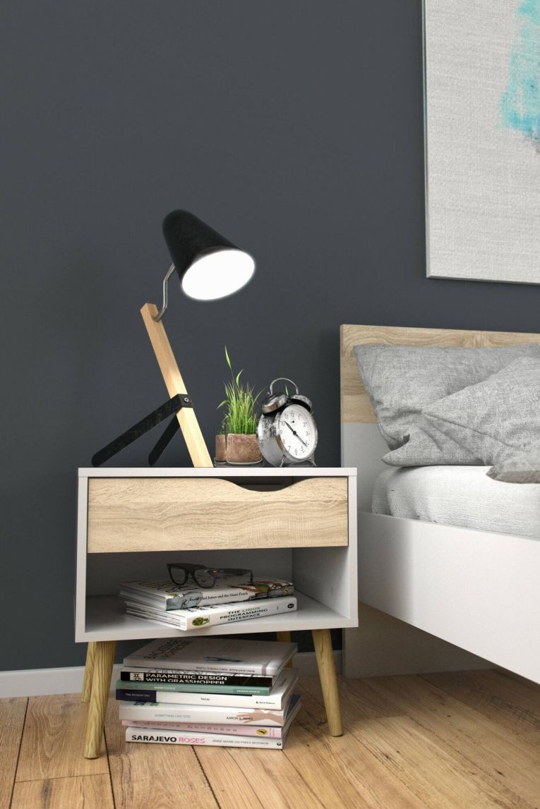 Comodino Carole, Comò basso, Tavolino da notte, Mensola da letto, 50x39 h49 cm, Bianco e Quercia