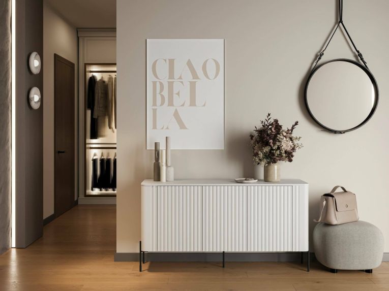 Credenza Amora, Madia da salotto con tre ante battenti, Rialzata da terra, 150x40 h80 cm, Bianco
