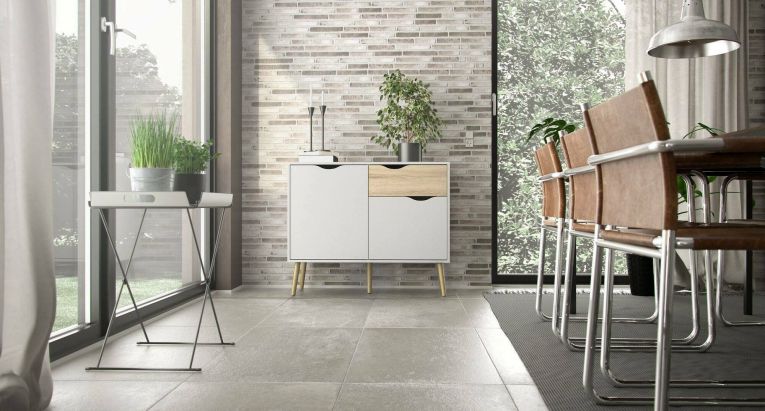 Credenza Angelique, Buffet da soggiorno, Madia da salotto, Dispensa da cucina, 98x39 h81 cm, Bianco e Quercia