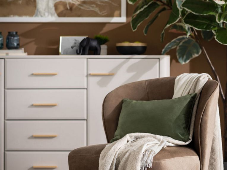 Credenza Bianco Crema Marrone Rovere Nodi 2 Ripiani 4 Cassetti 154x40x90.5h cm, 2 Ante - Illorai
