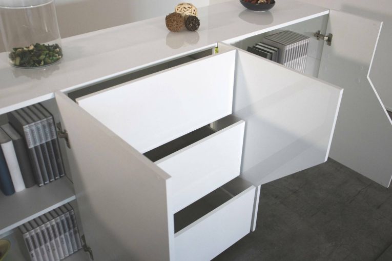 Credenza bianco lucida 220x43x86h cm 4 ante e 3 cassetti - Almira