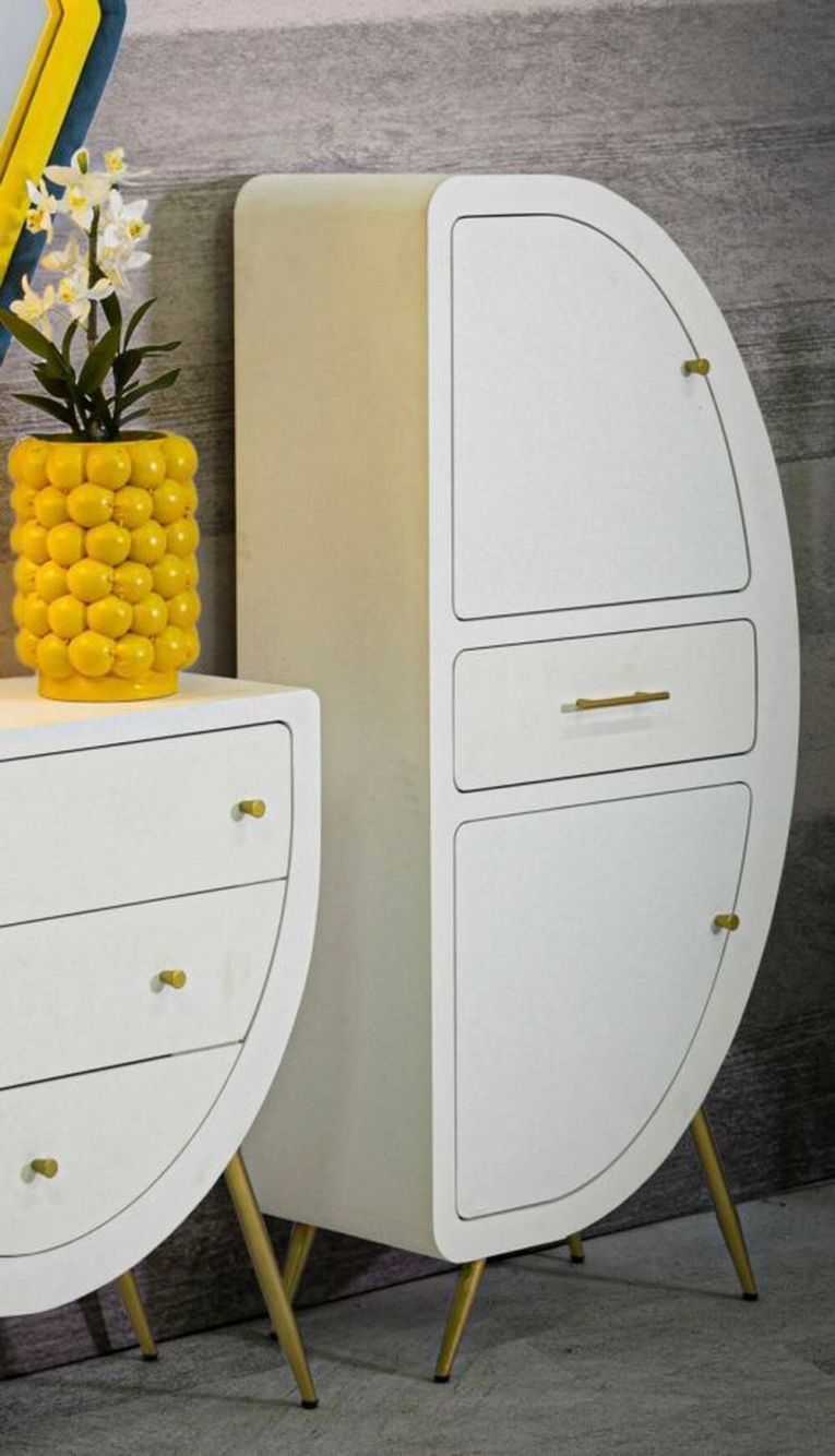 Credenza Boretto, Buffet da soggiorno, Madia da salotto, Dispensa da cucina, 60x32 h133 cm, Bianco e Oro