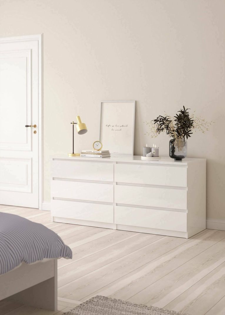 Credenza Giselle, Buffet da soggiorno, Madia da salotto, Dispensa da cucina, 154x50 h70 cm, Bianco