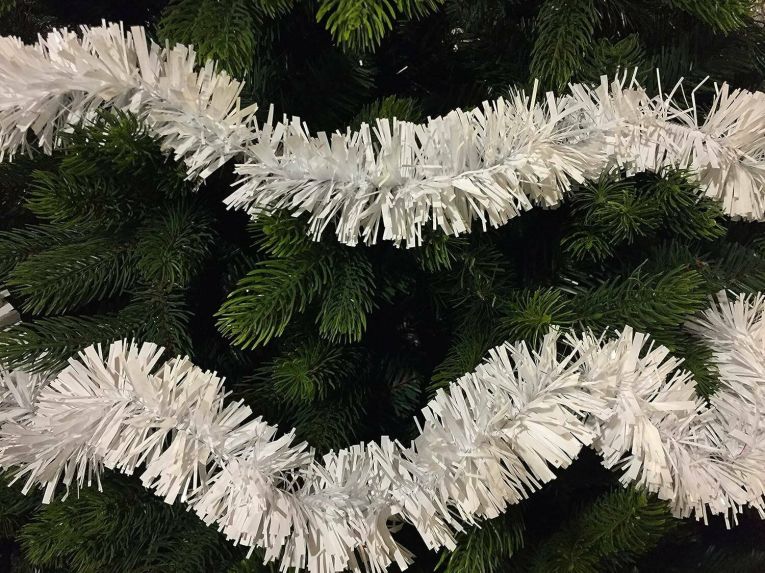 Decorazione da Natale Oberaar, Addobbo natalizio, Ornamento da natale, Decorazione festiva, Made in Italy, 1000x8 h8 cm, Bianco